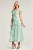 A-Line/Princess Tulle Lace Scoop Tea-Length Mother of the Bride Dresses